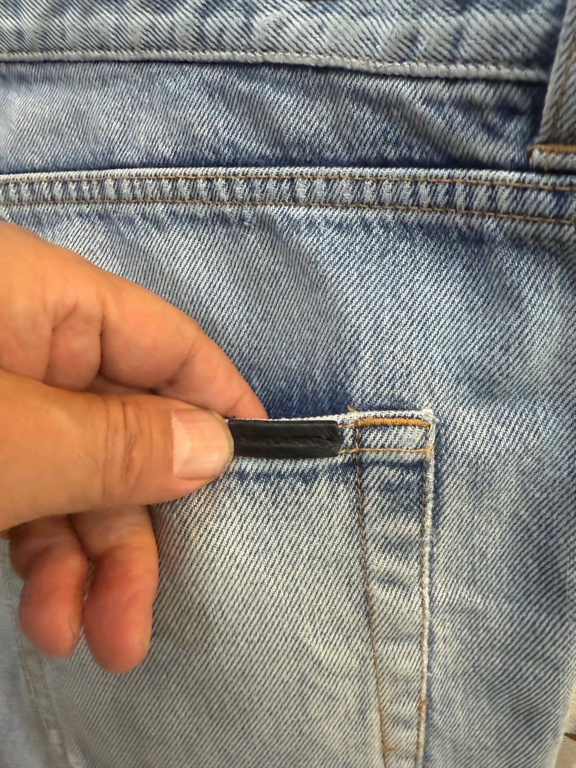 34-35 정품 생로랑 데님팬츠 팝니다 상품이미지8