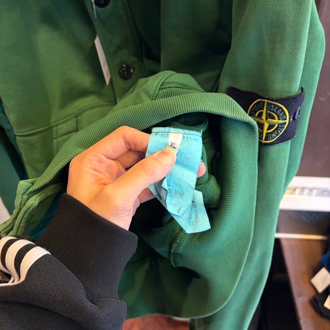 15774 - 스톤아일랜드 와펜 버튼 가디건 상품이미지7