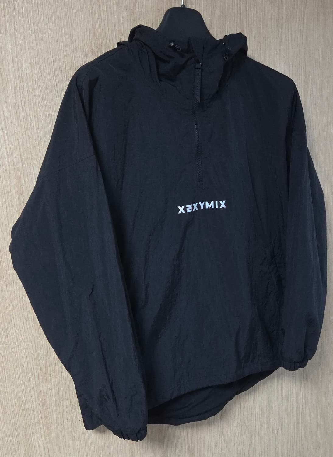 (착샷) 젝시믹스 우븐 아노락 바람막이 블랙  상품이미지2