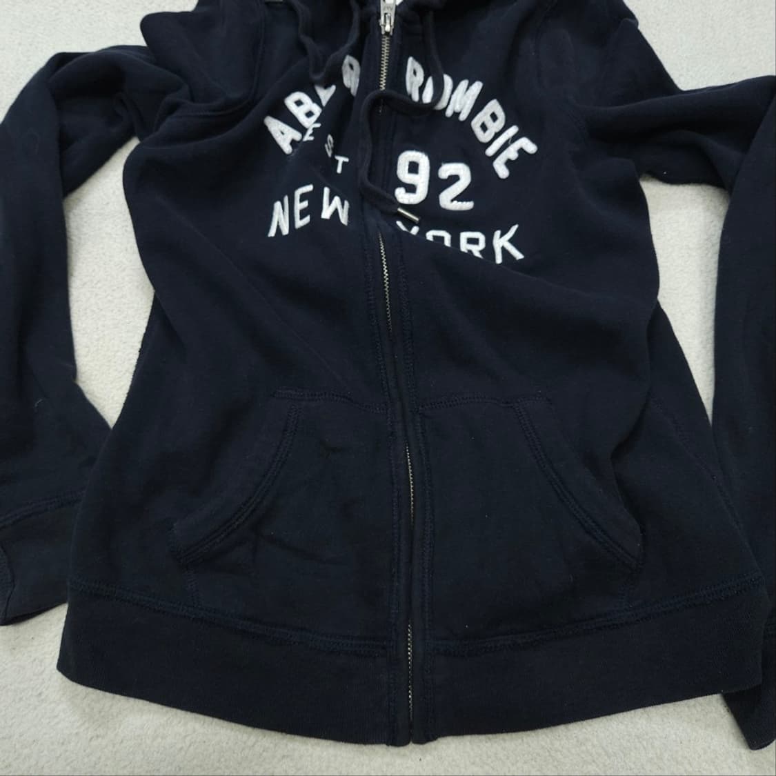 아베크롬비 아치 로고 후드 집업 L 네이비 상품이미지4