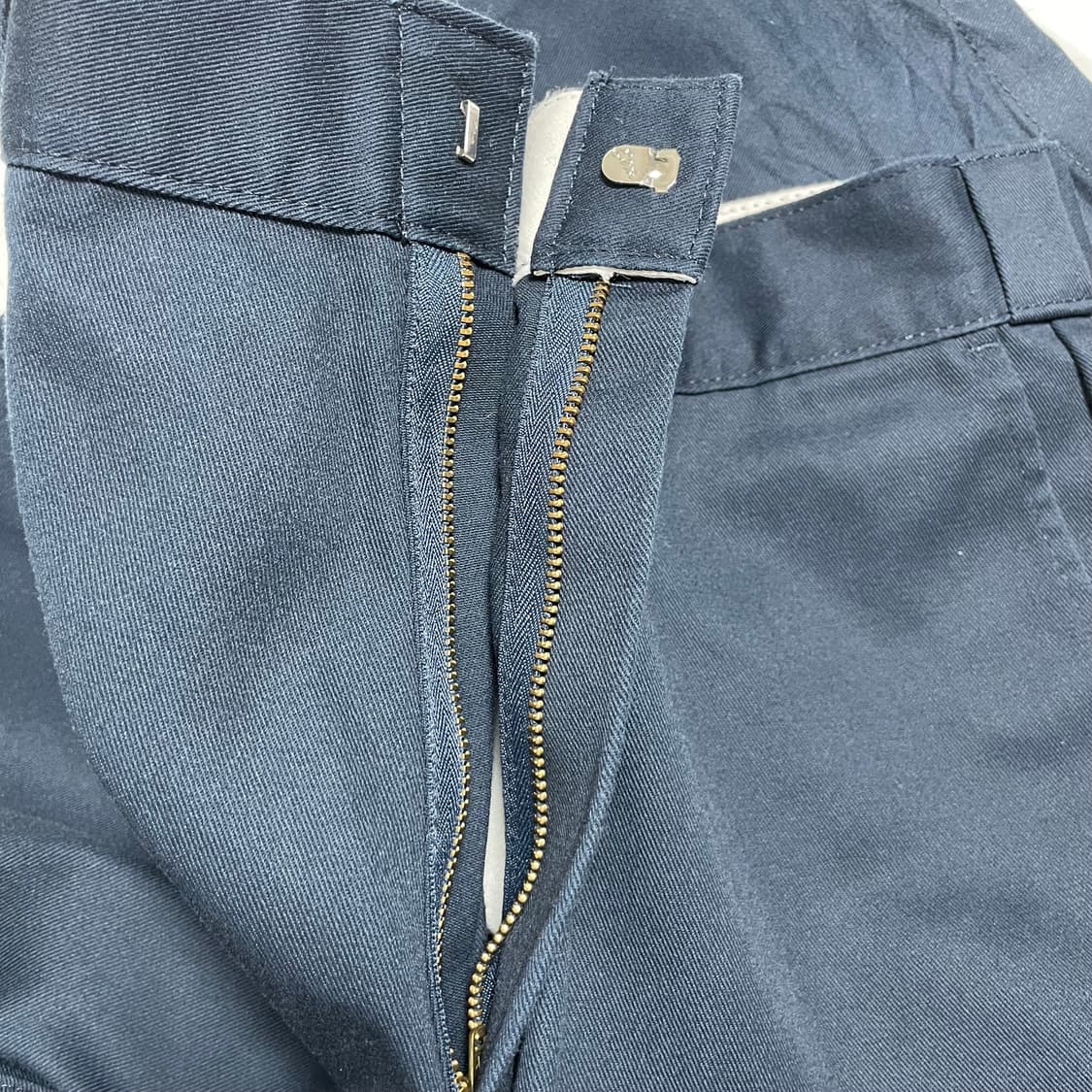 디키즈 루즈 핏 더블니 워크 팬츠 다크 네이비 85283 상품이미지3