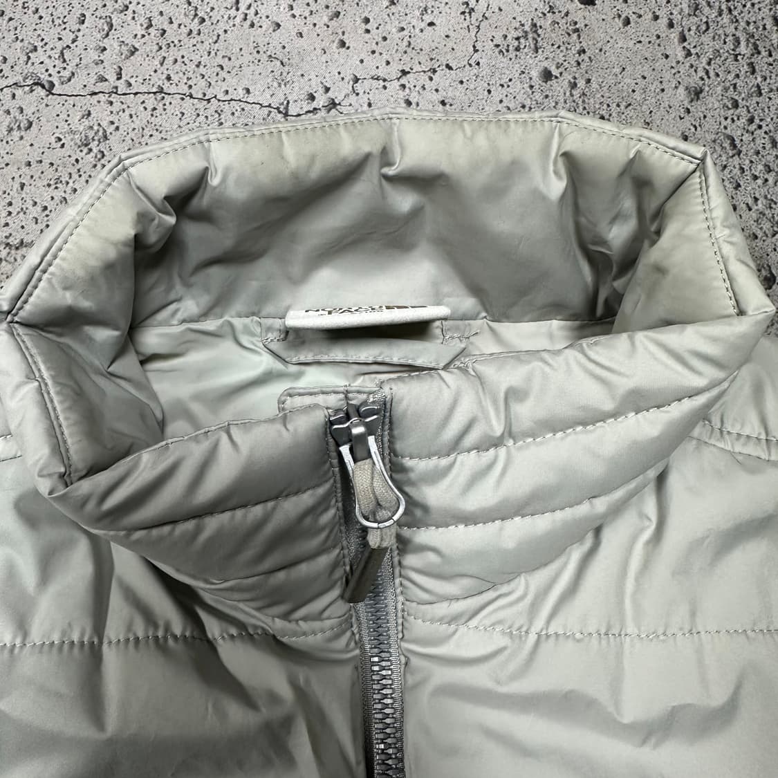 ✨ (바배) 노스페이스 니트 경량 패딩  상품이미지5