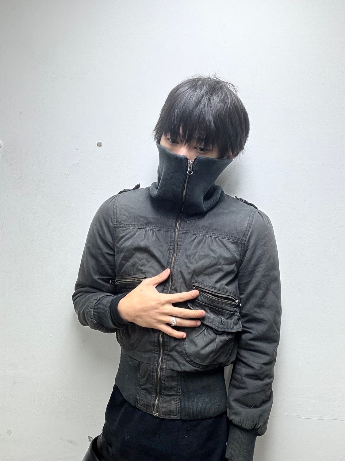 2000s Design Bomber-Fit Crop High Neck S 상품이미지5