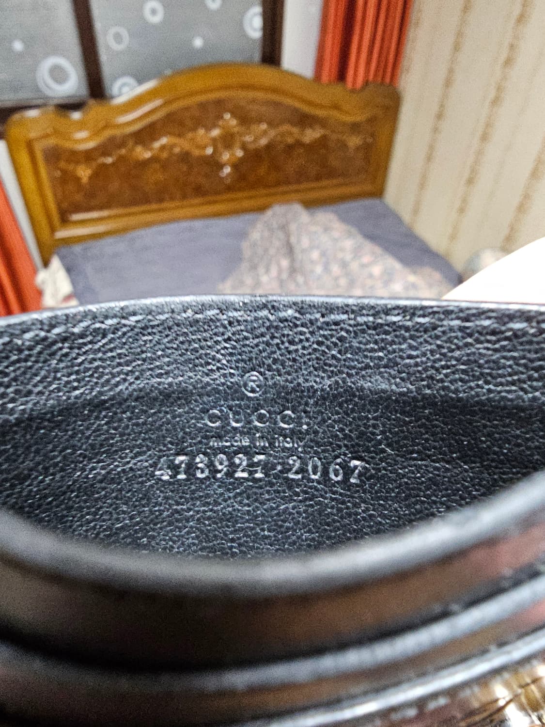 (정품) 구찌 시그니처 GG 로고 카드지갑/남녀공용/검정/개인 상품이미지4