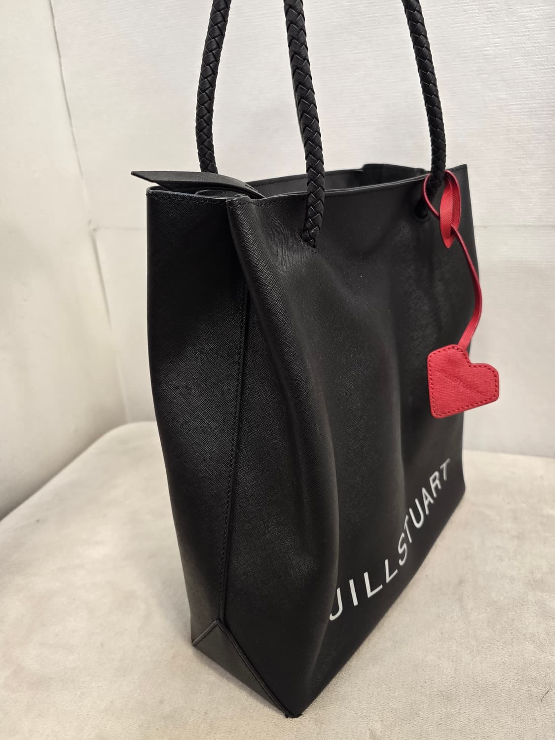 질스튜어트 블랙 소가죽 쇼퍼백 숄더백 상품이미지4