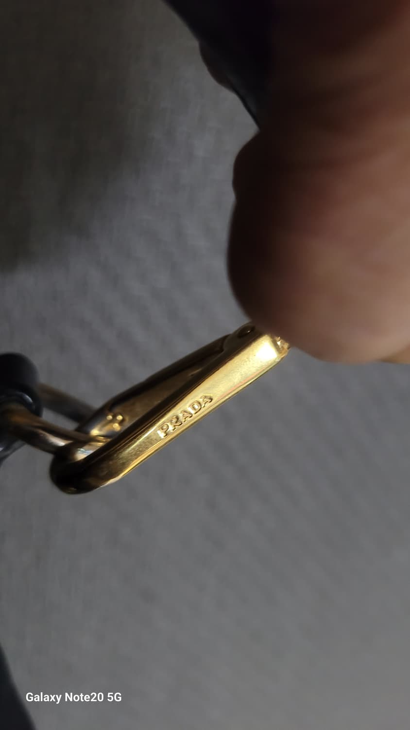 프라다 나일론 크로스백 상품이미지4