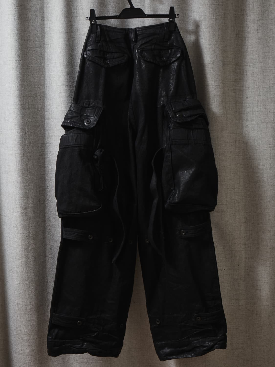 Julius 25ss 빅 포켓 가스마스크 코팅 팬츠 상품이미지3