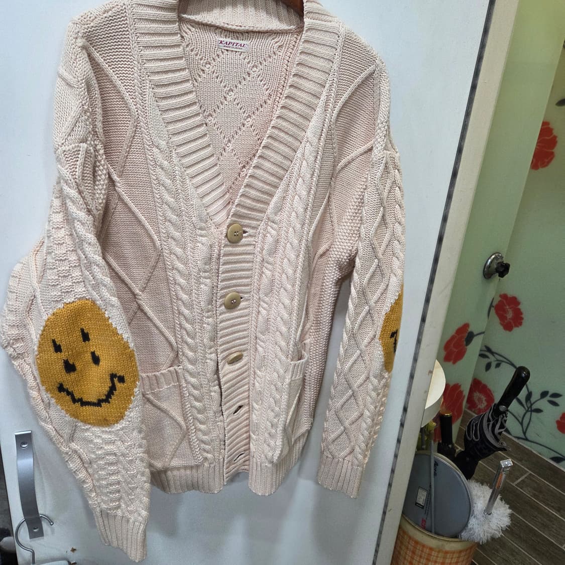 캐피탈 스마일 가디건 상품이미지1