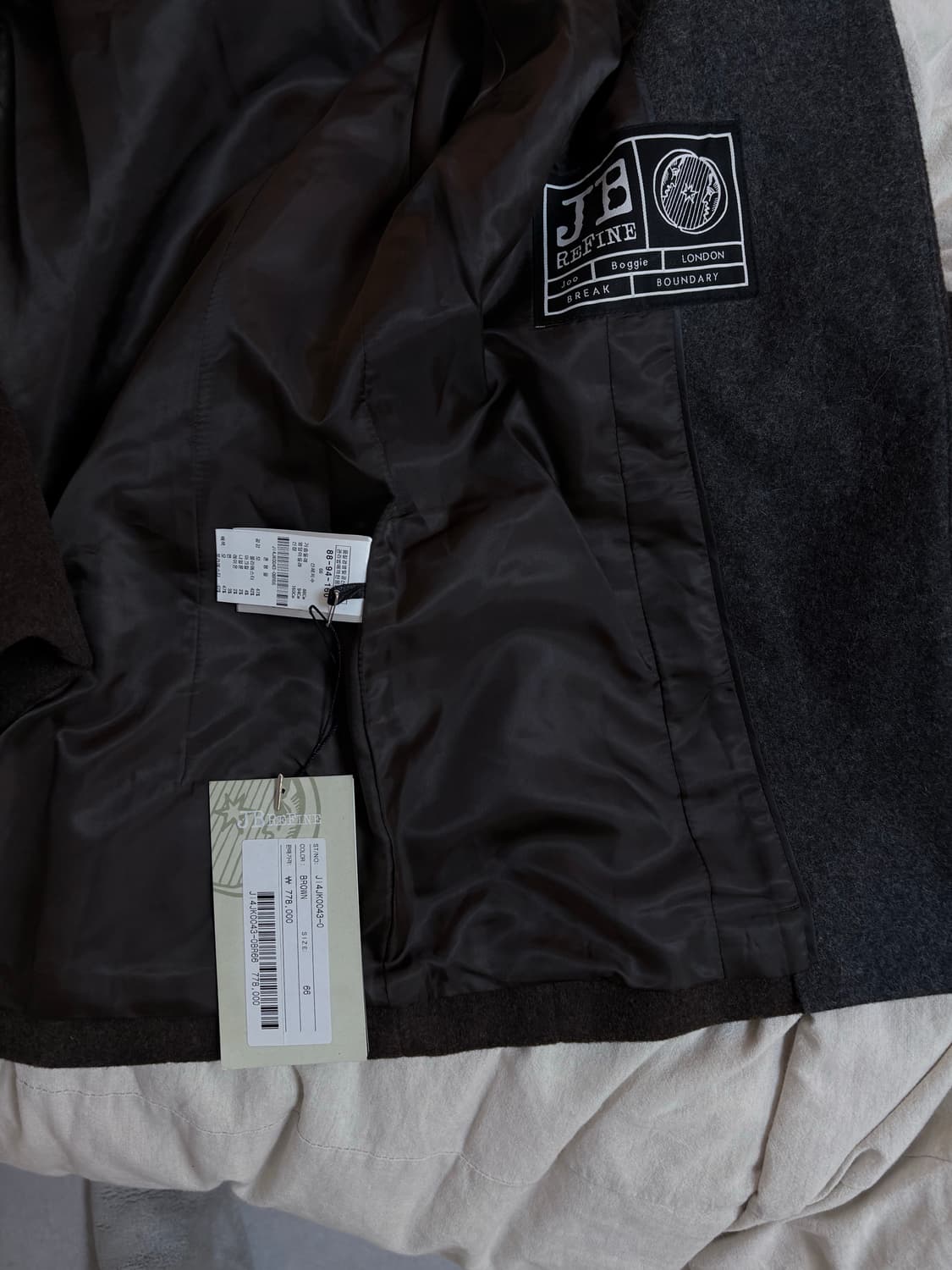 JB리파인 하이넥 자켓 새제품 (정가78만원,택잇음, 착샷o) 상품이미지6