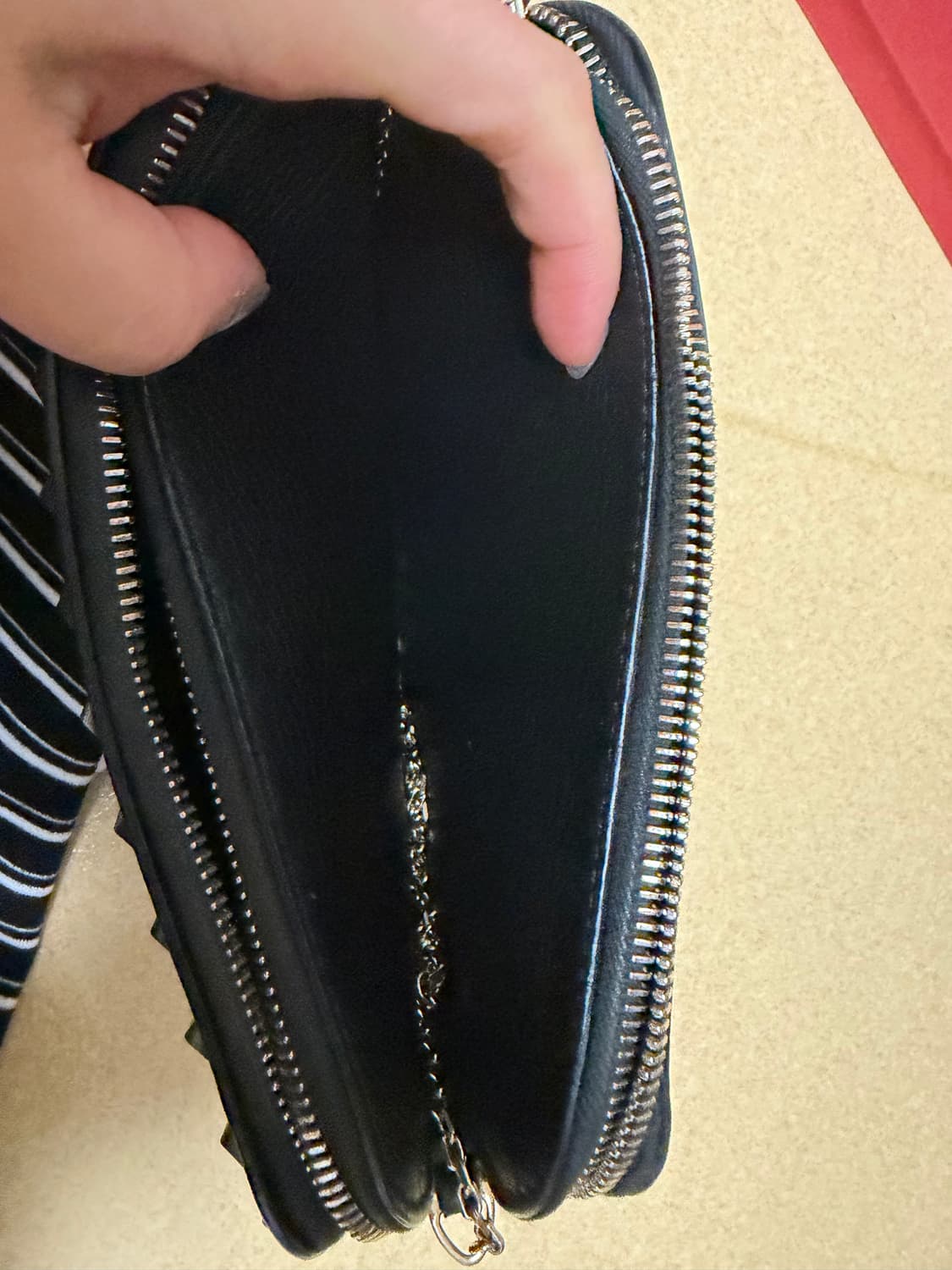 발렌티노 락스터드 크로스 체인백 상품이미지5