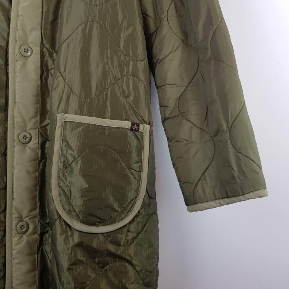 알파 x 빔즈 별주 리버시블 보아 퀄팅 코트 상품이미지5