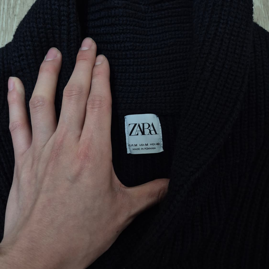 자라 블랙 숄 카라 니트 M(95) 상품이미지4
