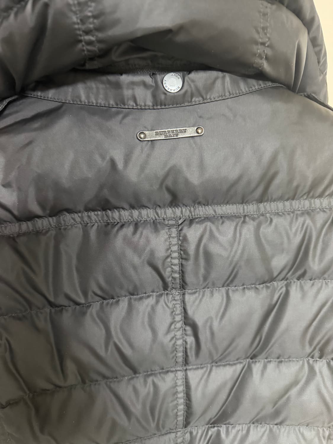 버버리 여성 롱패딩 xs 정품 상품이미지5