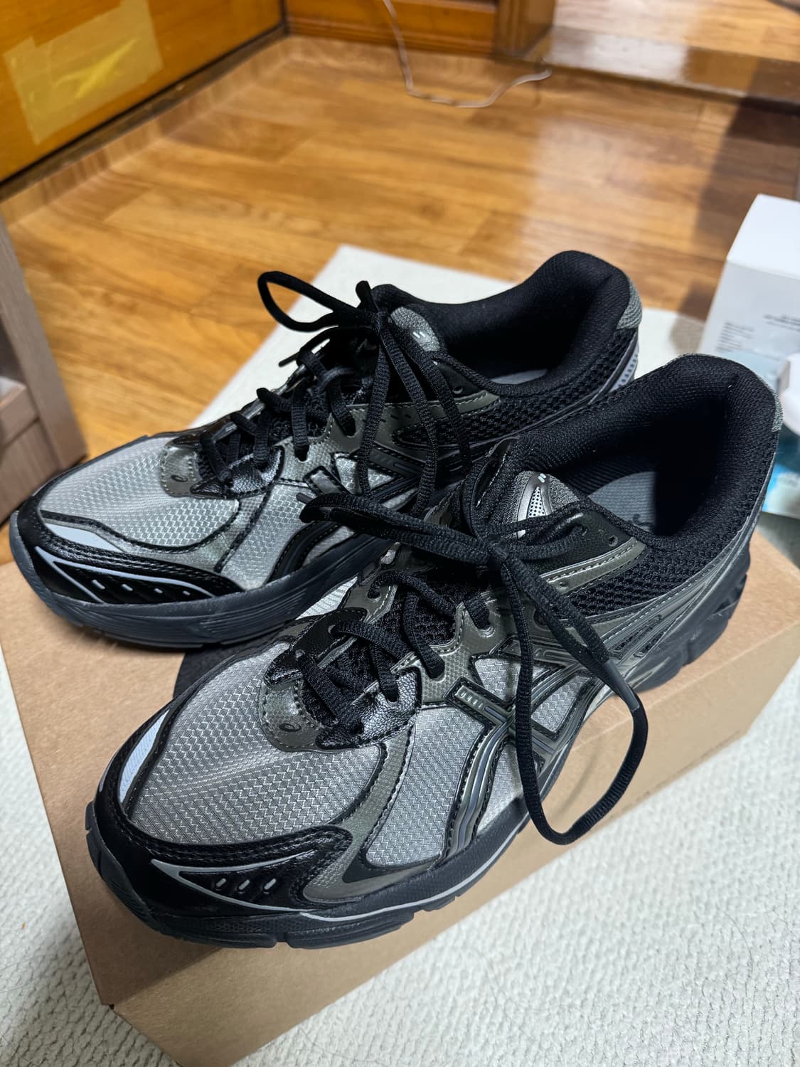 아식스 x 어보브 더 클라우즈 GT-2160 블랙 건메탈 280 상품이미지2