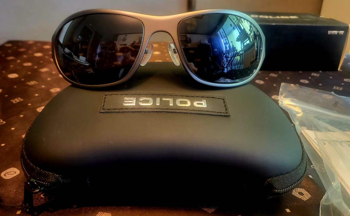 [미착용 새상품] POLICE - 폴리스 스포츠 선글라스 상품이미지2