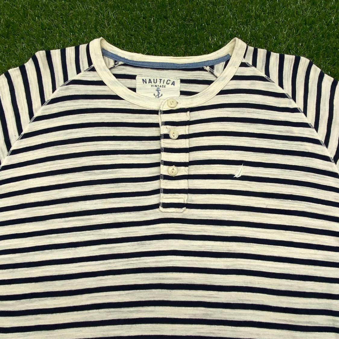 새상품급 노티카 빈티지 헨리넥 스트라이프 긴팔티 상품이미지2