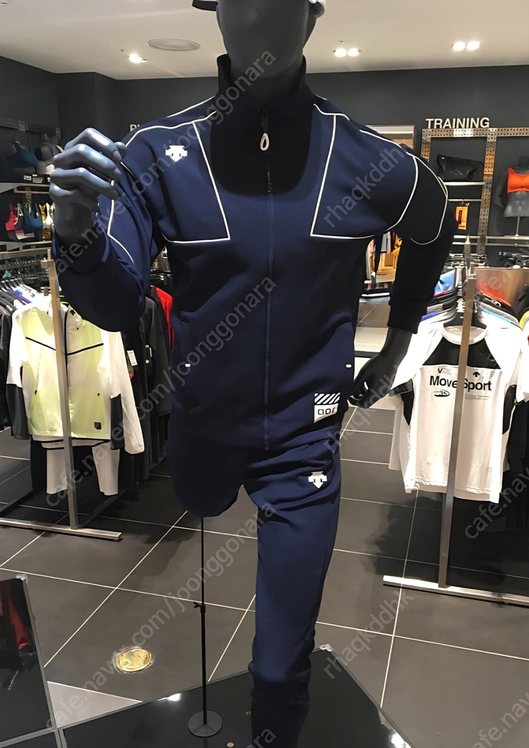 데상트 AAR 러닝 트랙탑 져지 100 상품이미지9