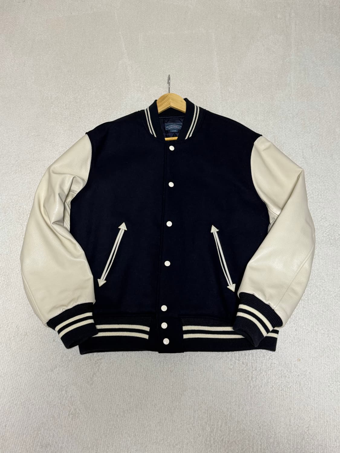 아웃스탠딩 스타디움 바시티 자켓 상품이미지1