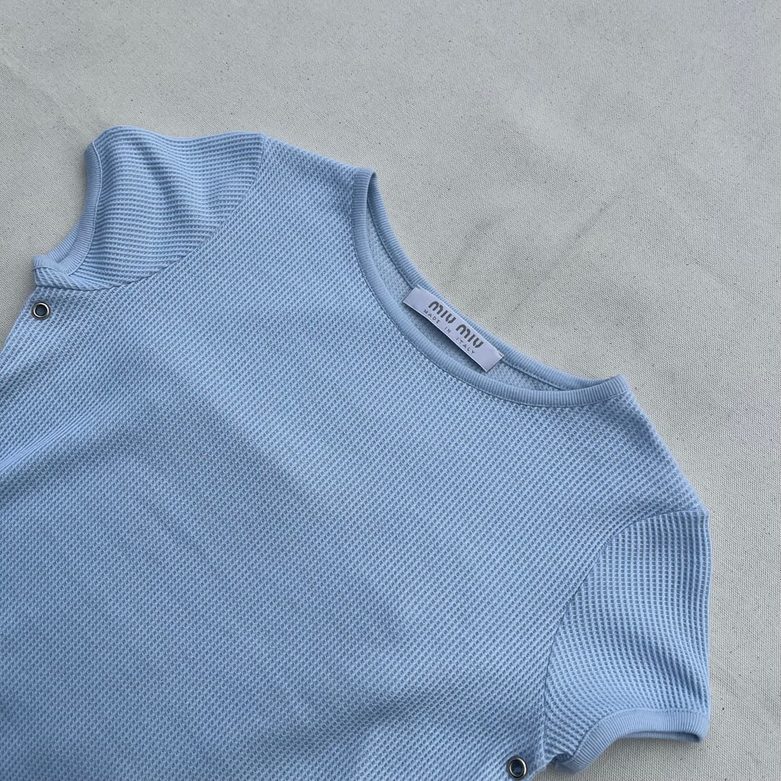 00s 미우미우 미우치아 프라다 와플 크롭 티셔츠 상품이미지2