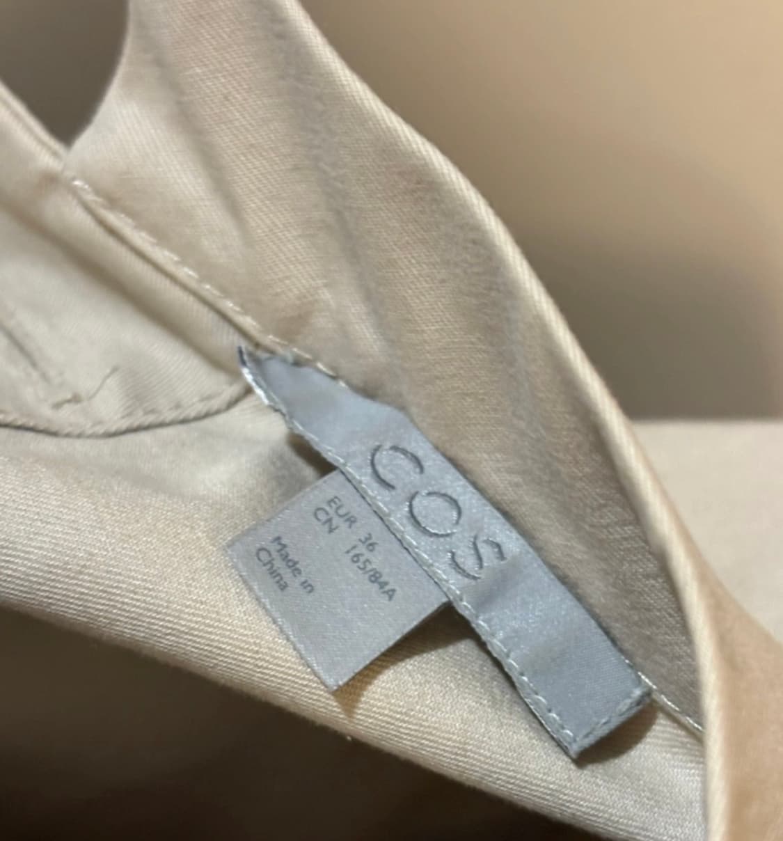 Cos 블라우스 상품이미지3