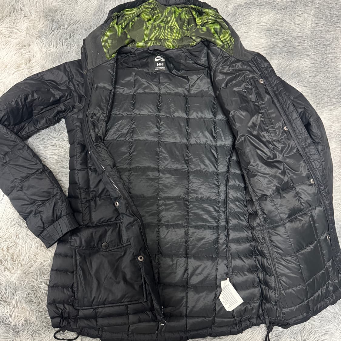 나이키 SB 여성 구스다운 경량패딩 L사이즈 상품이미지2