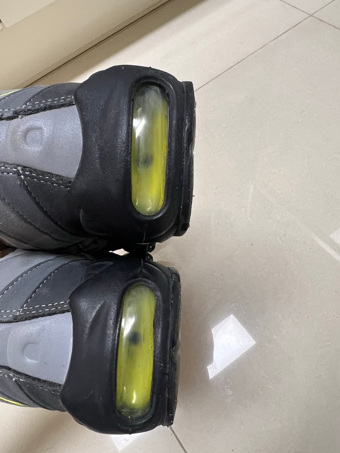 나이키 95맥스 OG 2020버전 250 사이즈 상품이미지10