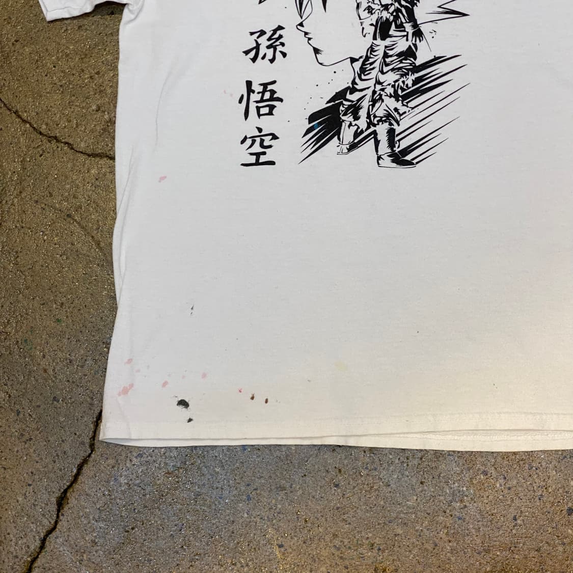 미국 빈티지 길단 드래곤볼 손오공 페인트 반팔티 상품이미지4