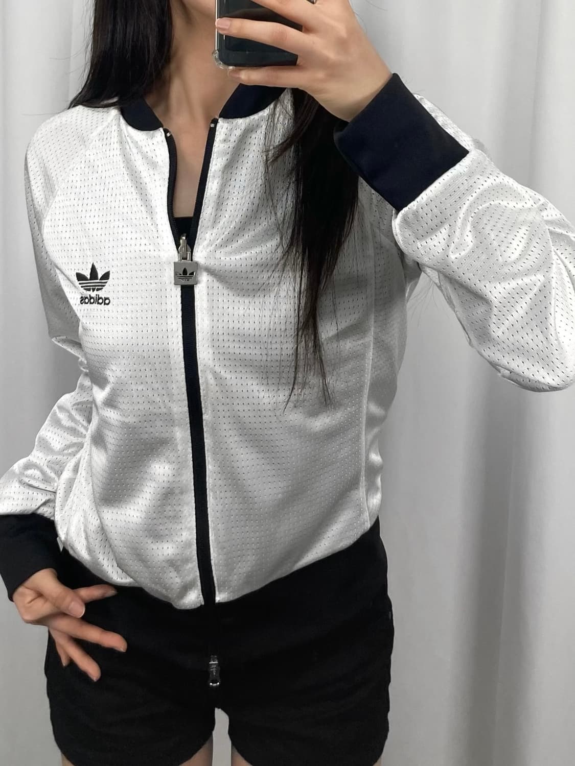 아디다스 리버시블 화이트 블랙 트랙탑 져지 상품이미지1