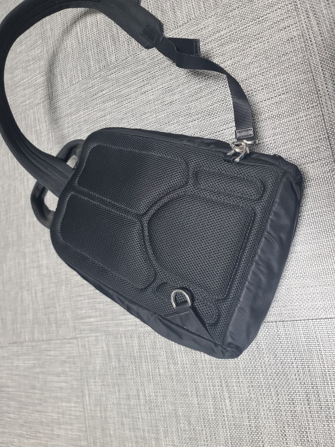 프라다 슬링백 2vz013 원숄더백팩 바디백 메신저백 상품이미지8