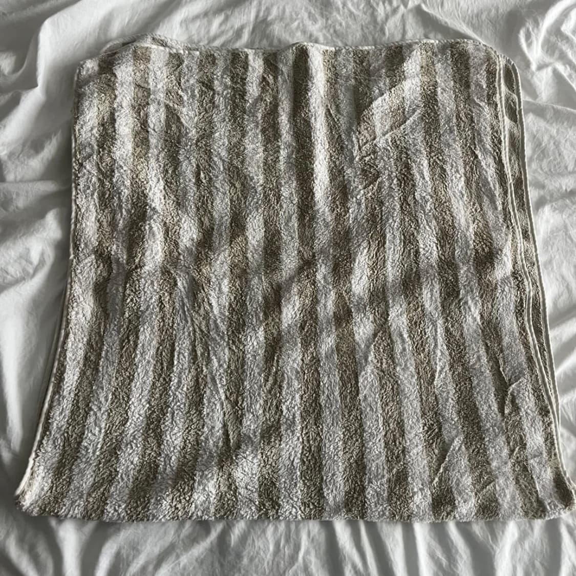 Comet 부드러운 스트라이프 바스타올 베이지 140X70 상품이미지1