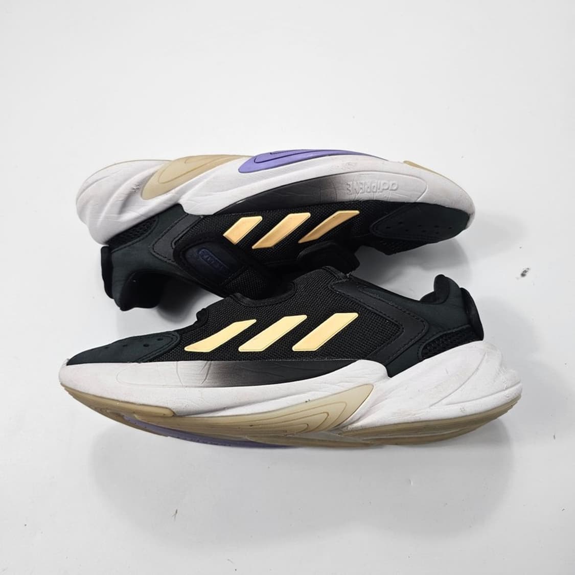 아디다스 오젤리아 스트랩 240 상품이미지3