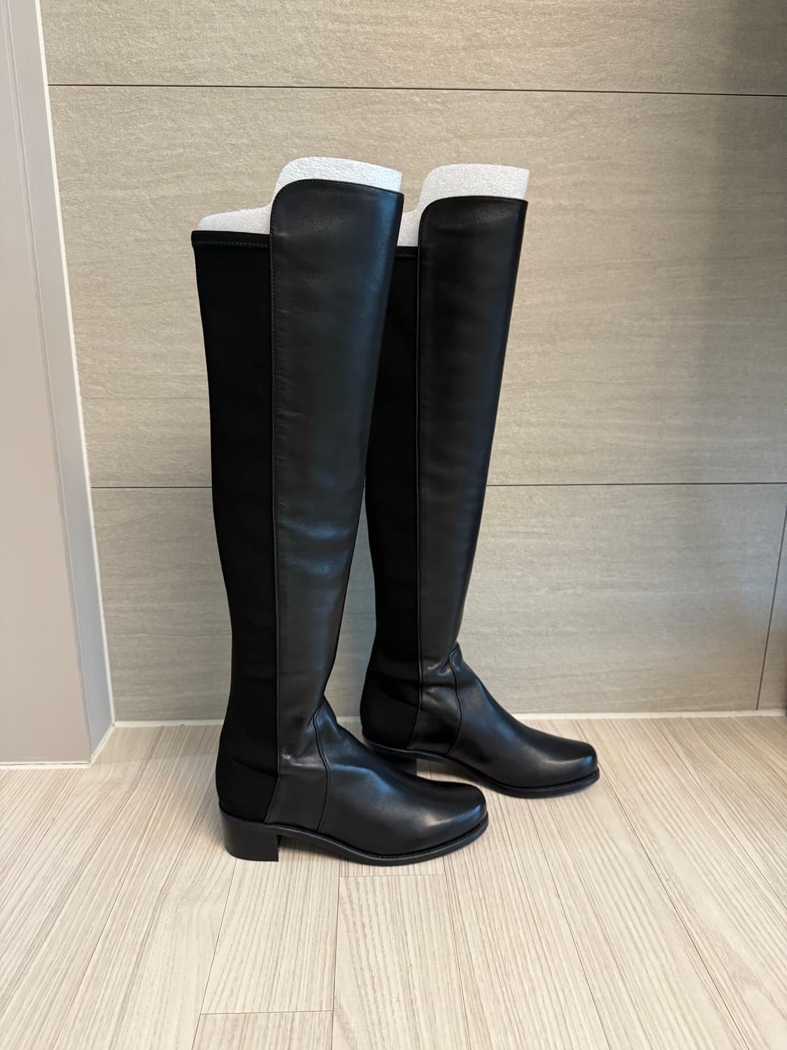 [새상품] 스튜어트 와이츠먼 리저브 블랙 니하이 부츠 상품이미지3