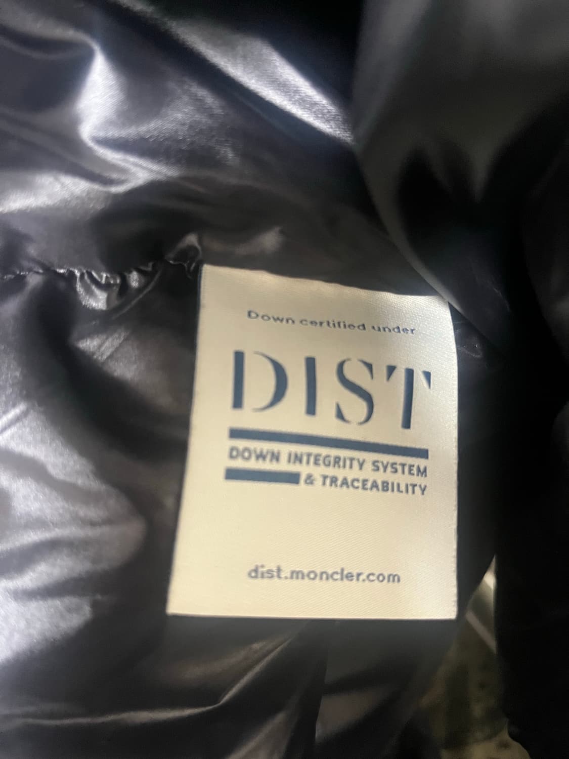 남자 몽클레어 몽클라 블랙 와펜 패딩 상품이미지6