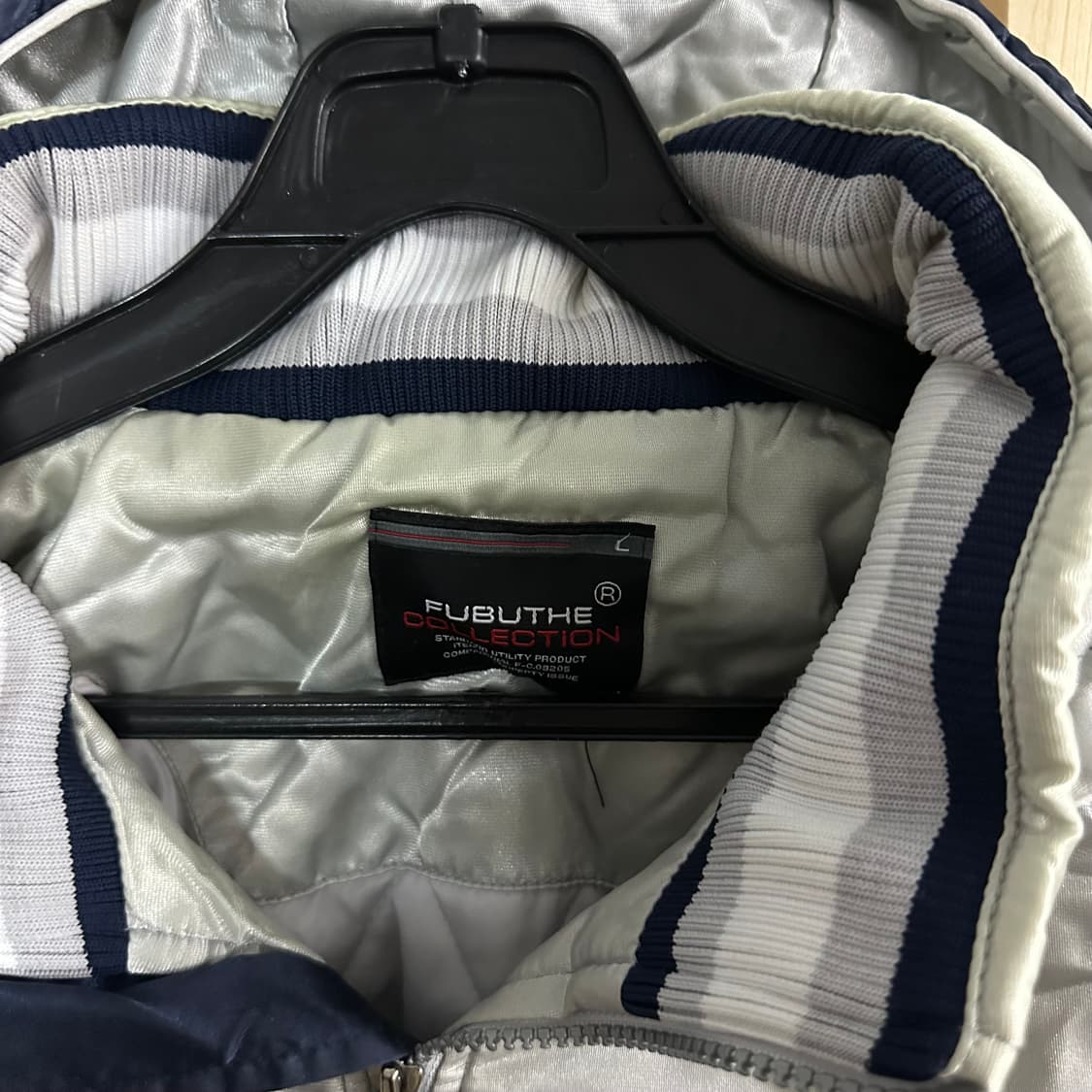 (L) fubu 후부 푸부 새틴 누빔 바시티 자켓 상품이미지6