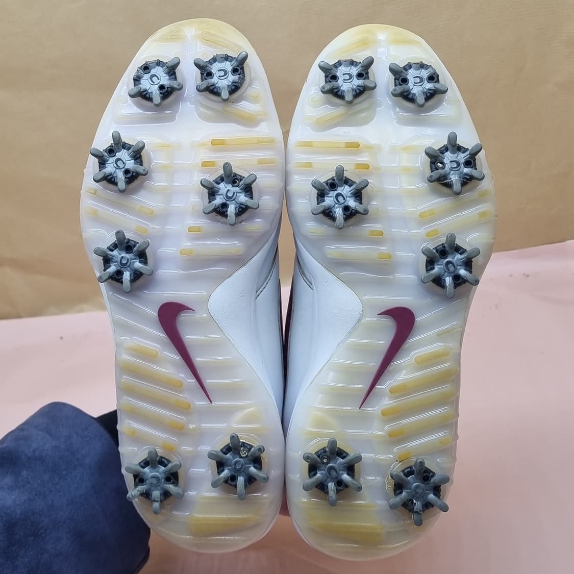 나이키 로쉐G 여성골프화240 상품이미지3