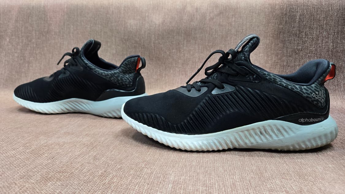 아디다스 255mm- 알파바운스 블랙 운동화 상품이미지4