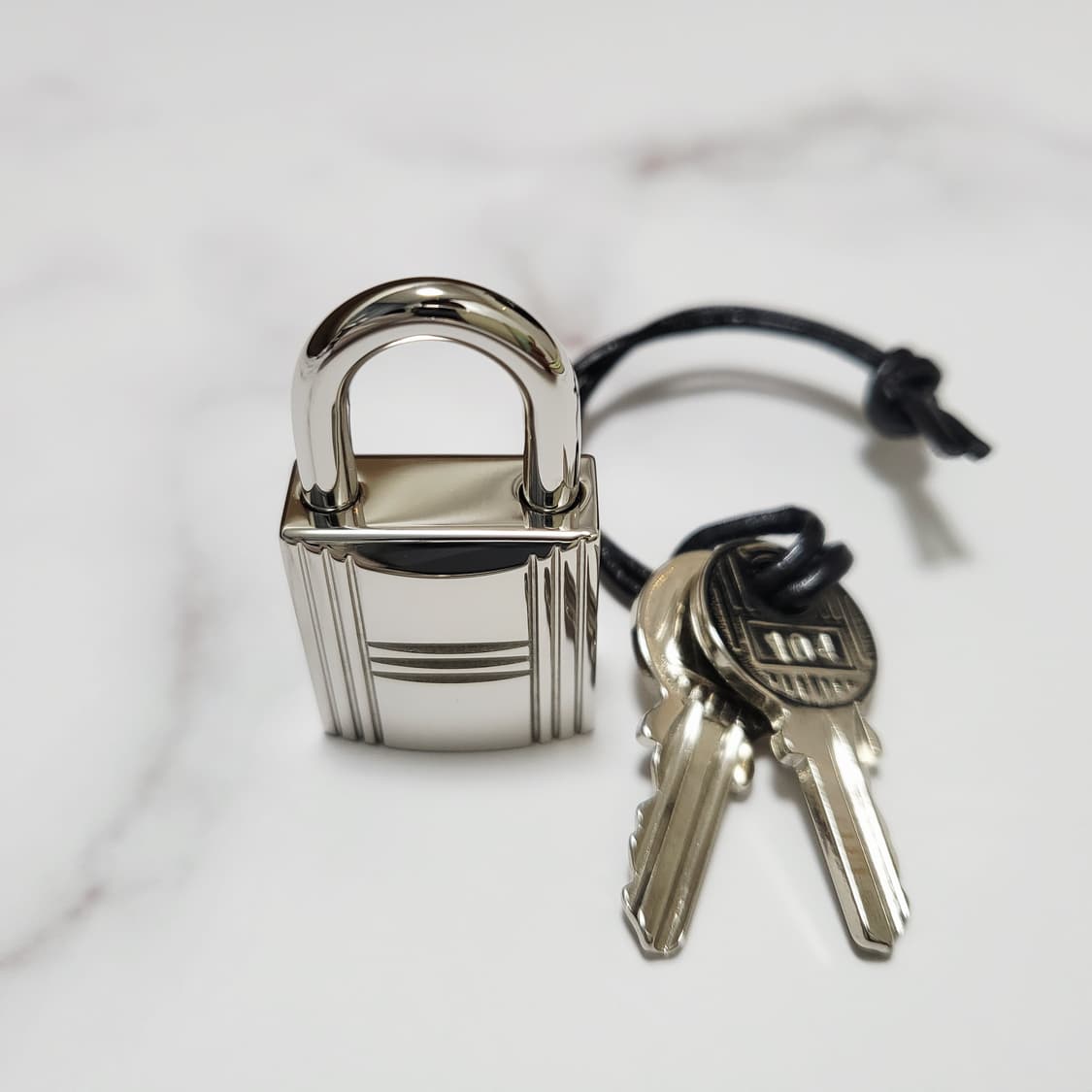 정품 에르메스 자물쇠 열쇠2개 세트 상품이미지1