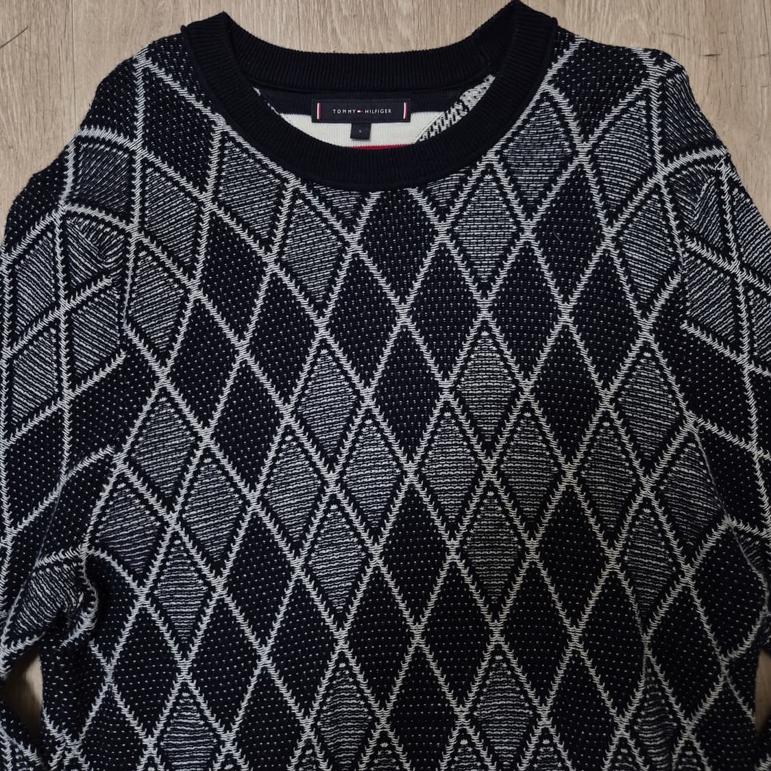 타미힐피거 아가일 다이아몬드 패턴 니트 L(100) 상품이미지2