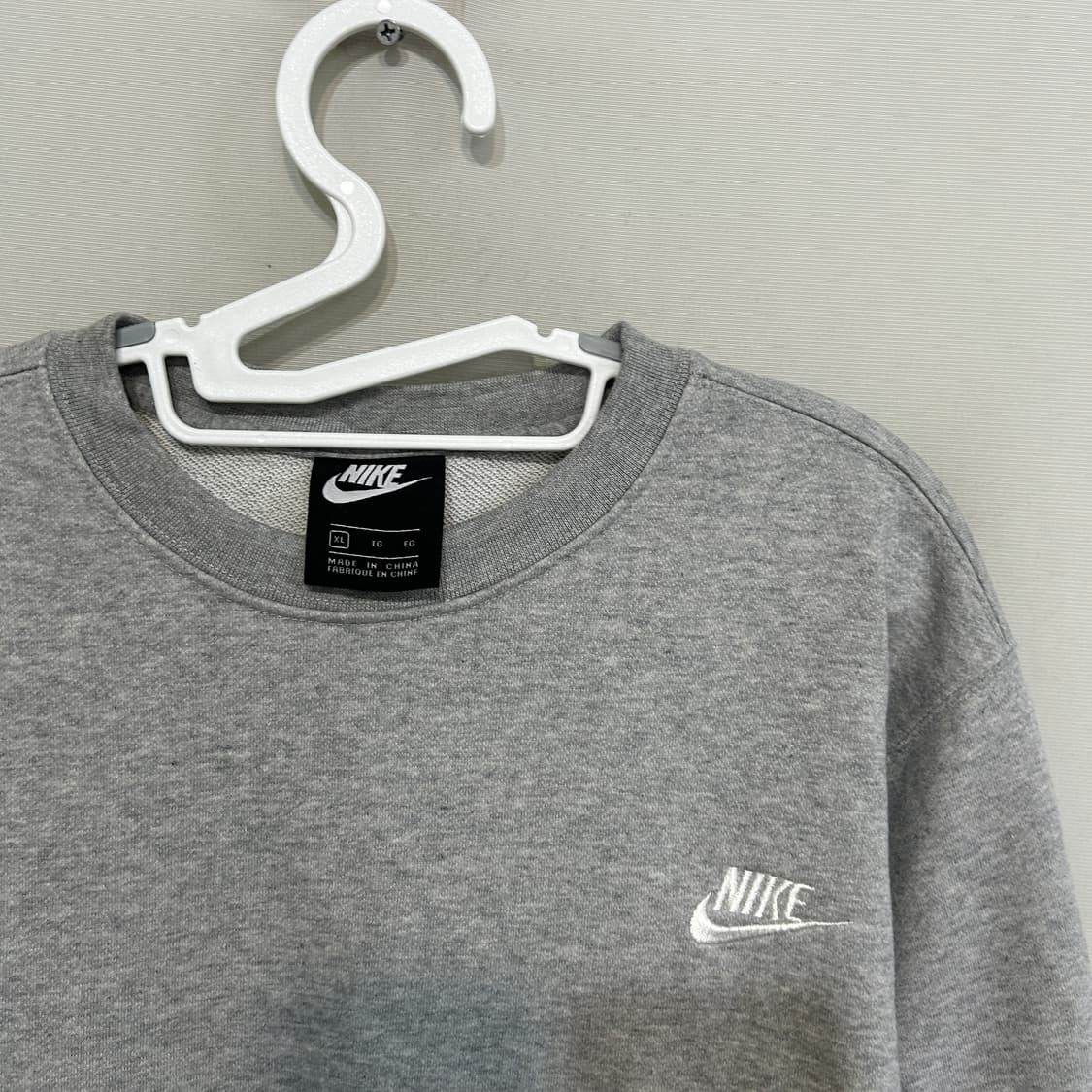 나이키 남성 맨투맨 105 그레이 상품이미지2