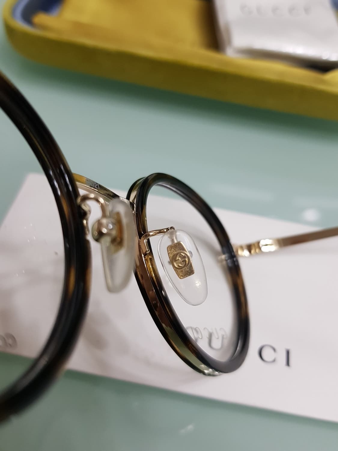 새상품 풀구성)구찌 솔텍스 라운드안경테 레오파드 상품이미지3