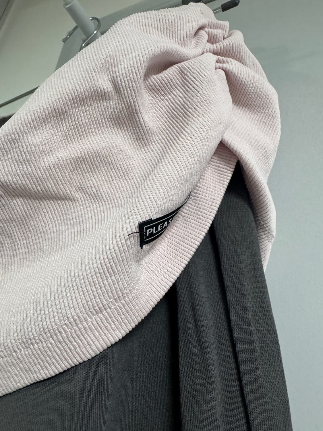 플리즈노팔로우 유나 레깅스 핑크 차콜 상품이미지3