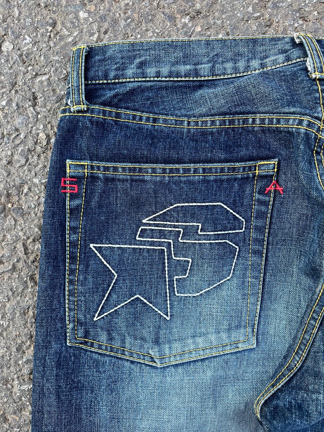SANTASTIC! saru logo denim pants 🇯🇵 상품이미지8