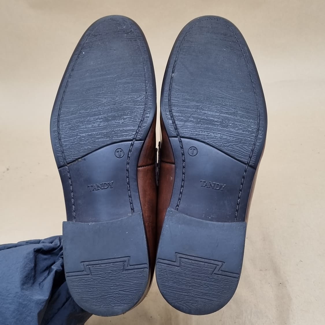 탠디 남성로퍼 255 상품이미지3