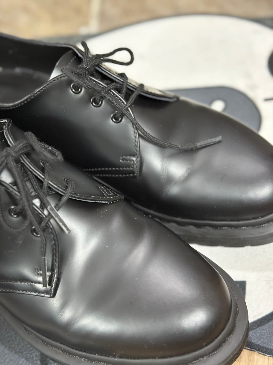 닥터마틴 1461 모노 불랙 UK8 270 상품이미지9