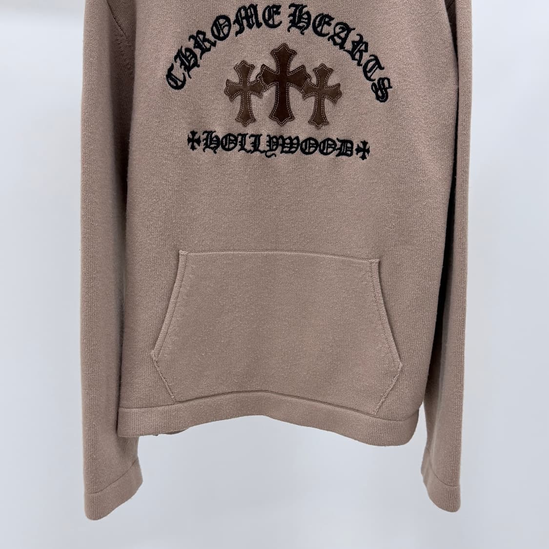 [S+급/L] 25SS 크롬하츠 세메터리 패치 캐시미어 후드티 상품이미지4