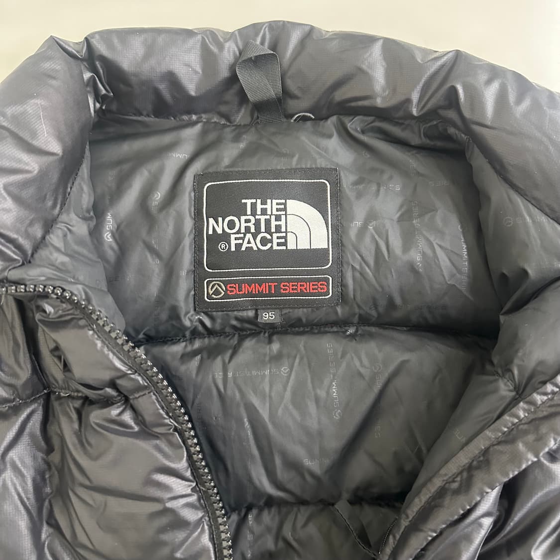 노스페이스 써밋시리즈 아콘 경량 패딩 자켓 상품이미지4