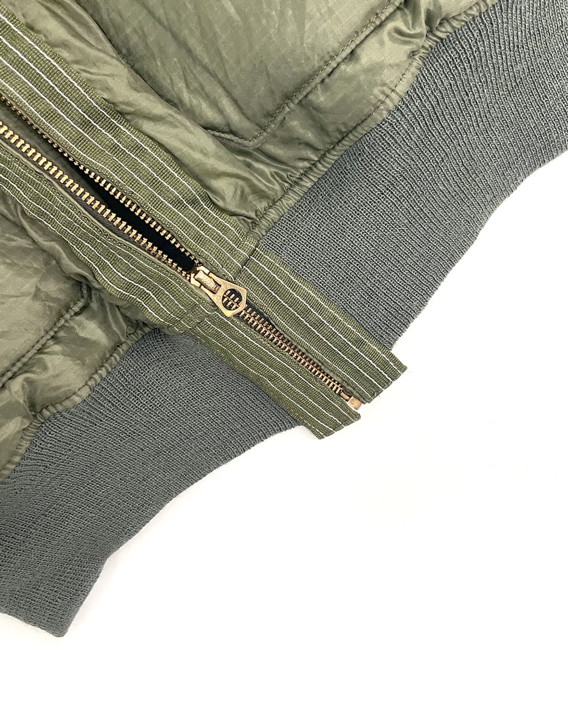 20AW 모니탈리 미군 낙하산 CWG 블루장 40 상품이미지5