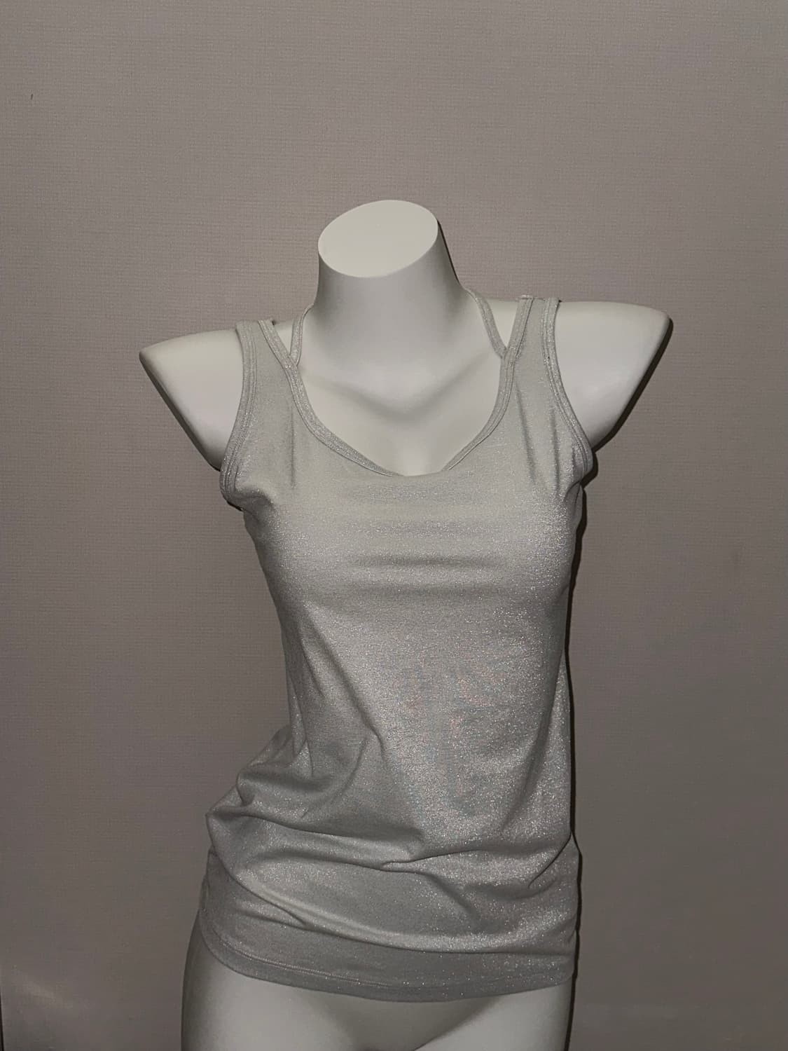 빈티지 그레이 글리터 레이어드디자인 슬리브리스 상품이미지1