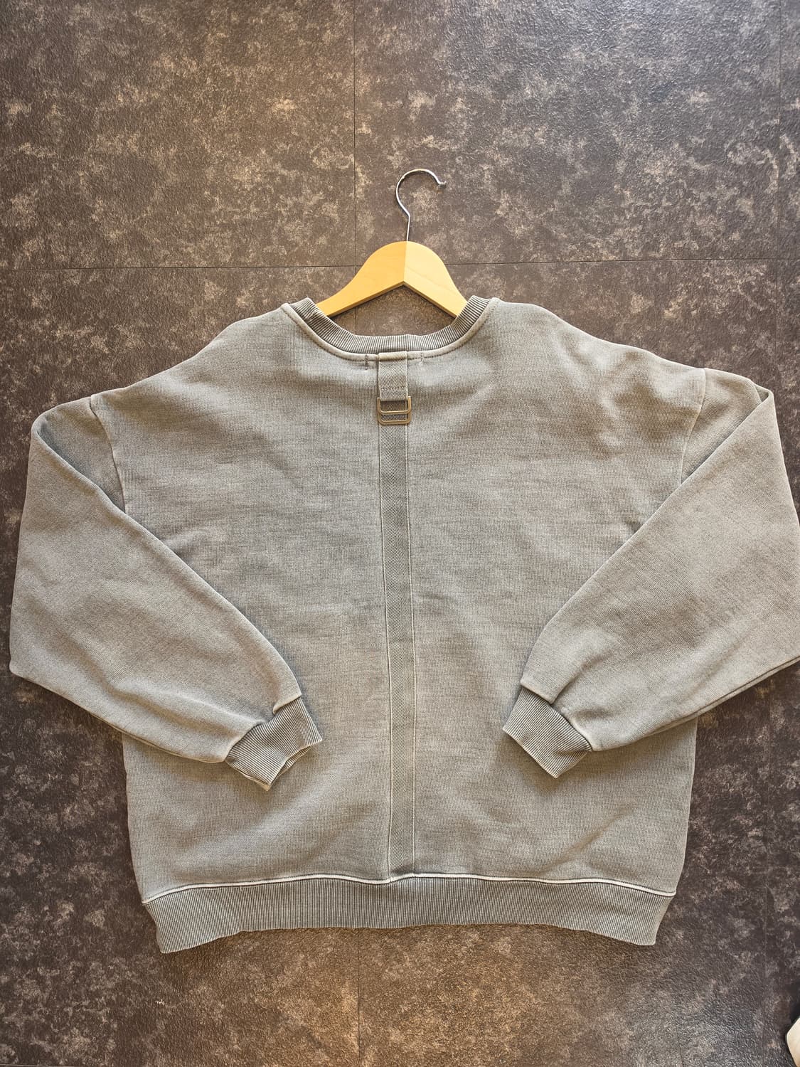 이너프이즈이너프 센터웨빙맨투맨 상품이미지6