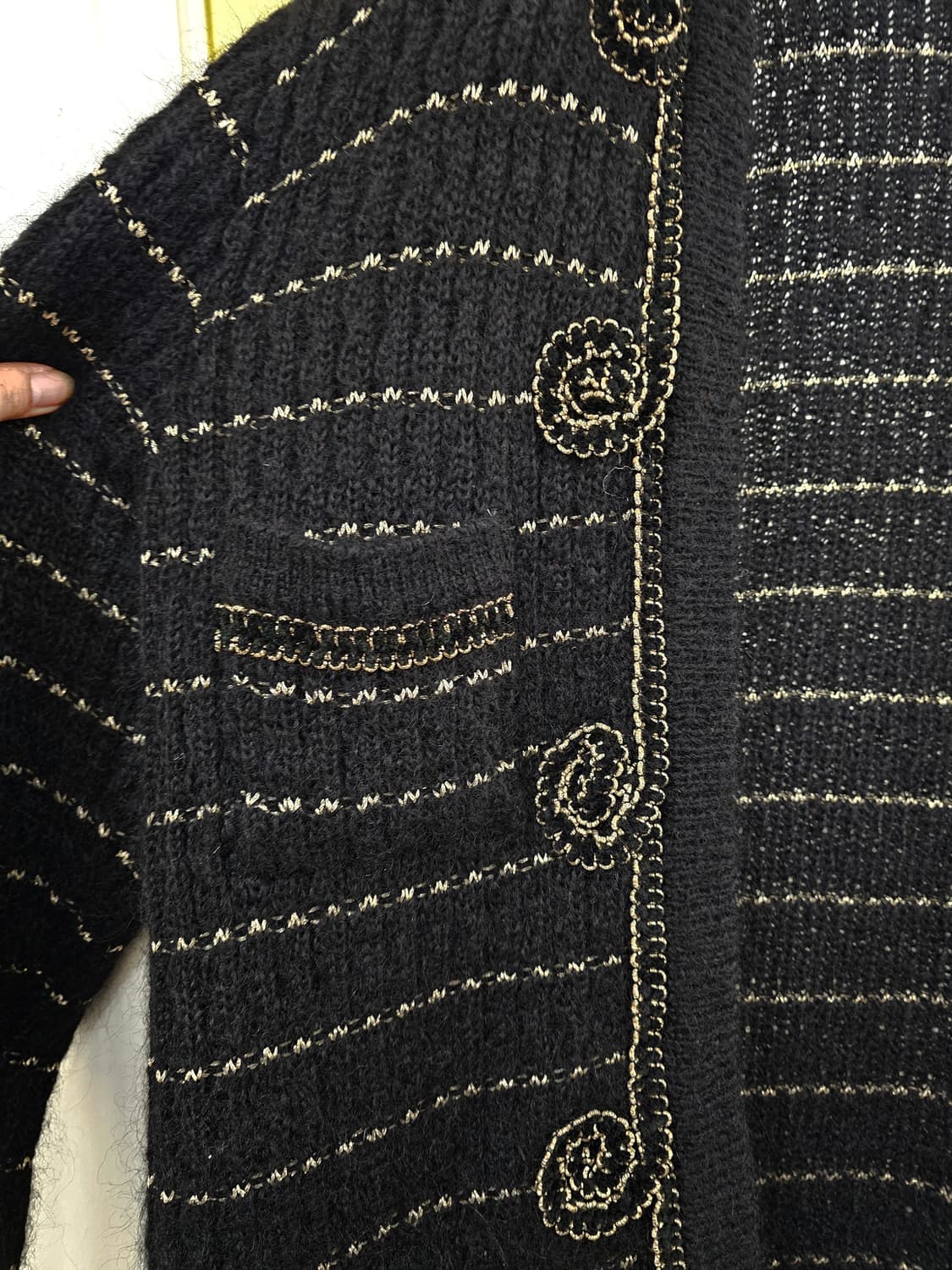 샤st 블랙골드 울 가디건 상품이미지5